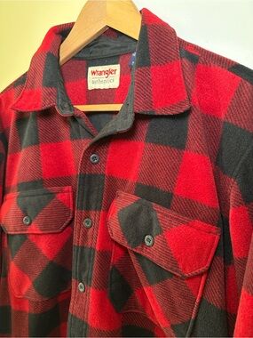 Wrangler Authentic Red & Black Buffalo Plaid Men's Shirt Jacket Mens Size Medium